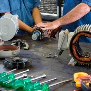 Manutenção e montagem de motores elétricos